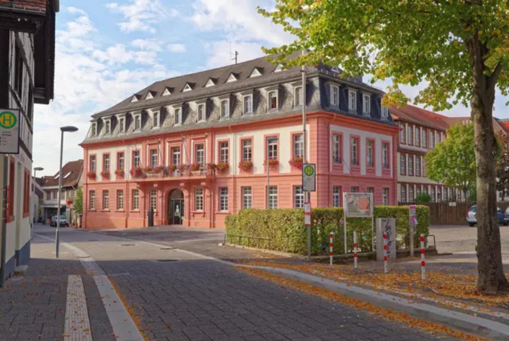 Grosse Ferienwohnung, Apartment In Leimen Wehome Komfort Exterior foto